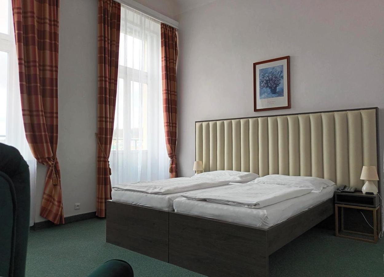 Hotel Maxim Mariánské Lázně Εξωτερικό φωτογραφία