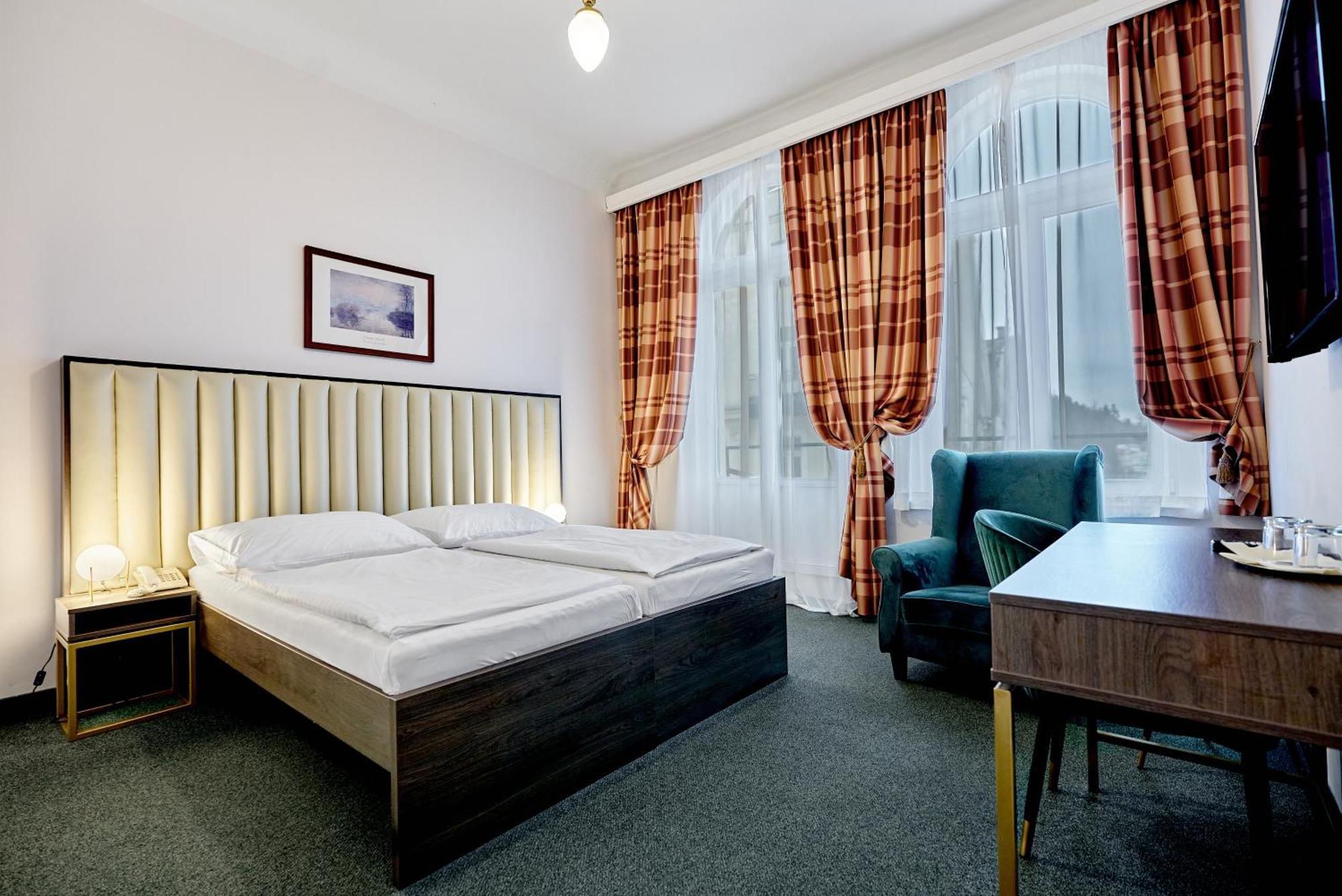 Hotel Maxim Mariánské Lázně Εξωτερικό φωτογραφία