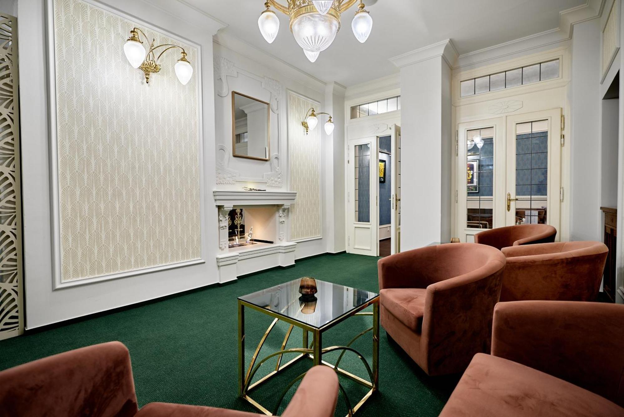 Hotel Maxim Mariánské Lázně Εξωτερικό φωτογραφία