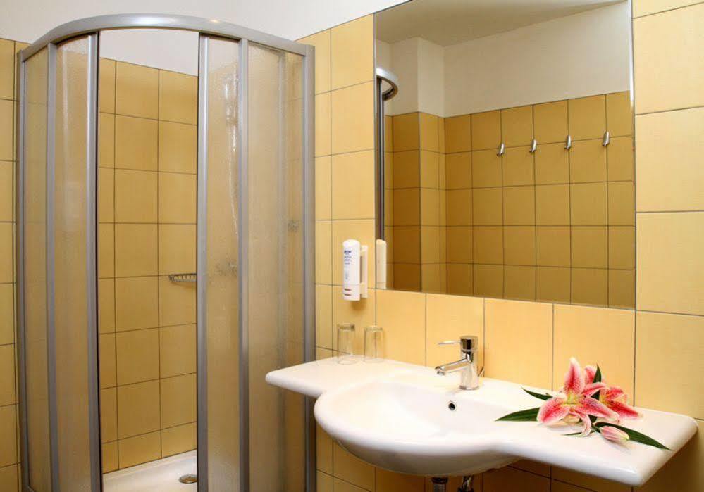 Hotel Maxim Mariánské Lázně Εξωτερικό φωτογραφία